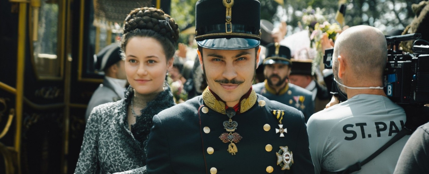 [UPDATE] „Sisi“: Termin und Trailer für die neuen Folgen des RTL-Dramas – Zweite Staffel mit Dominique Devenport und Jannik Schümann – Bild: RTL/​Armands Virbulis