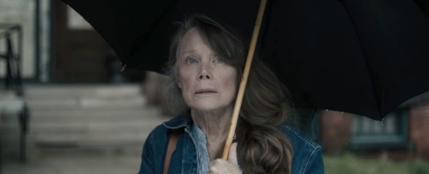 Films Et Séries Tv Avec Sissy Spacek „Castle Rock“: Stephen-King-Serie von Hulu präsentiert ersten Trailer