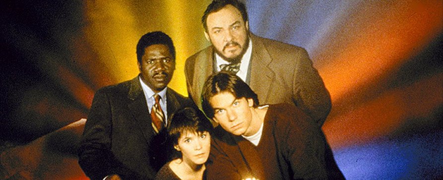 Sci-Fi-Kultserie „Sliders“ wird wiederholt – Erste Free-TV-Ausstrahlung seit neun Jahren – Bild: FOX