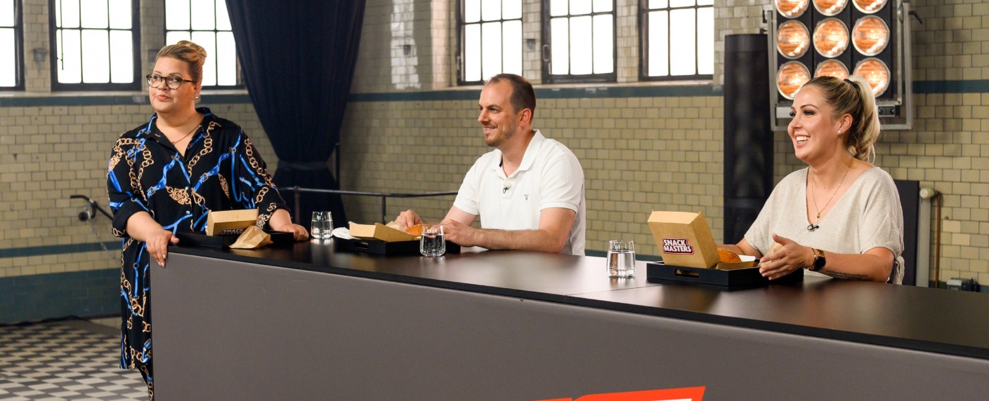 „Snackmasters“: RTL geht dem Geschmacksgeheimnis des Whoppers auf die Spur – Starttermin für neue Staffel von „Bauer sucht Frau International“ – Bild: TVNOW/​Robin Pietsch