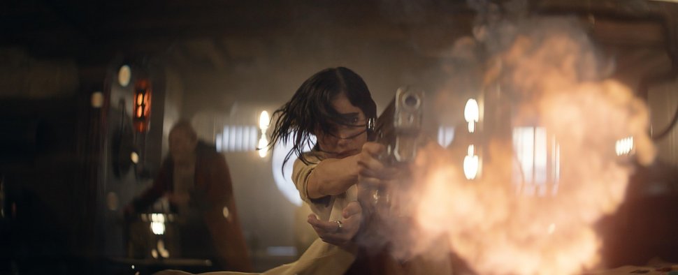 Sofia Boutella als Kora in „Rebel Moon: Das Kind des Feuers“ – Bild: Netflix