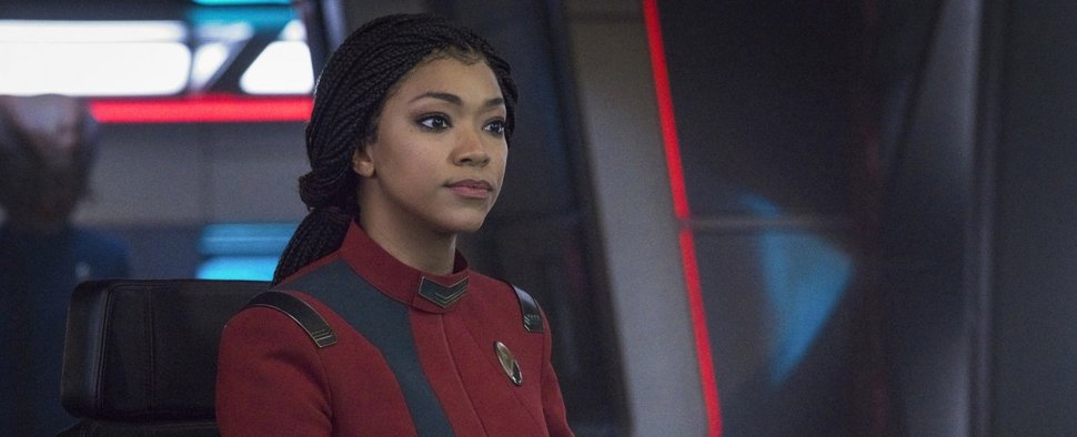 Sonequa Martin-Green als frisch beförderter Captain Michael Burnham in „Star Trek: Discovery“ – Bild: Paramount+