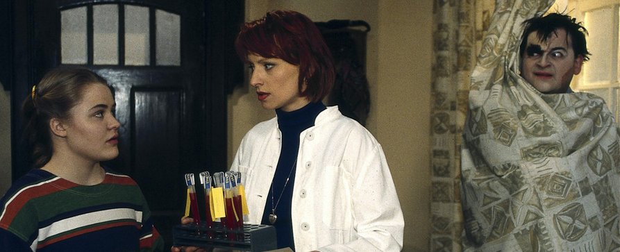 „Sprechstunde bei Dr. Frankenstein“: Rarität des Kinderfernsehens wird wiederholt – Erste Ausstrahlung der Kinderkanal-Sitcom seit über 20 Jahren! – Bild: ZDF/​Jörg Wigger