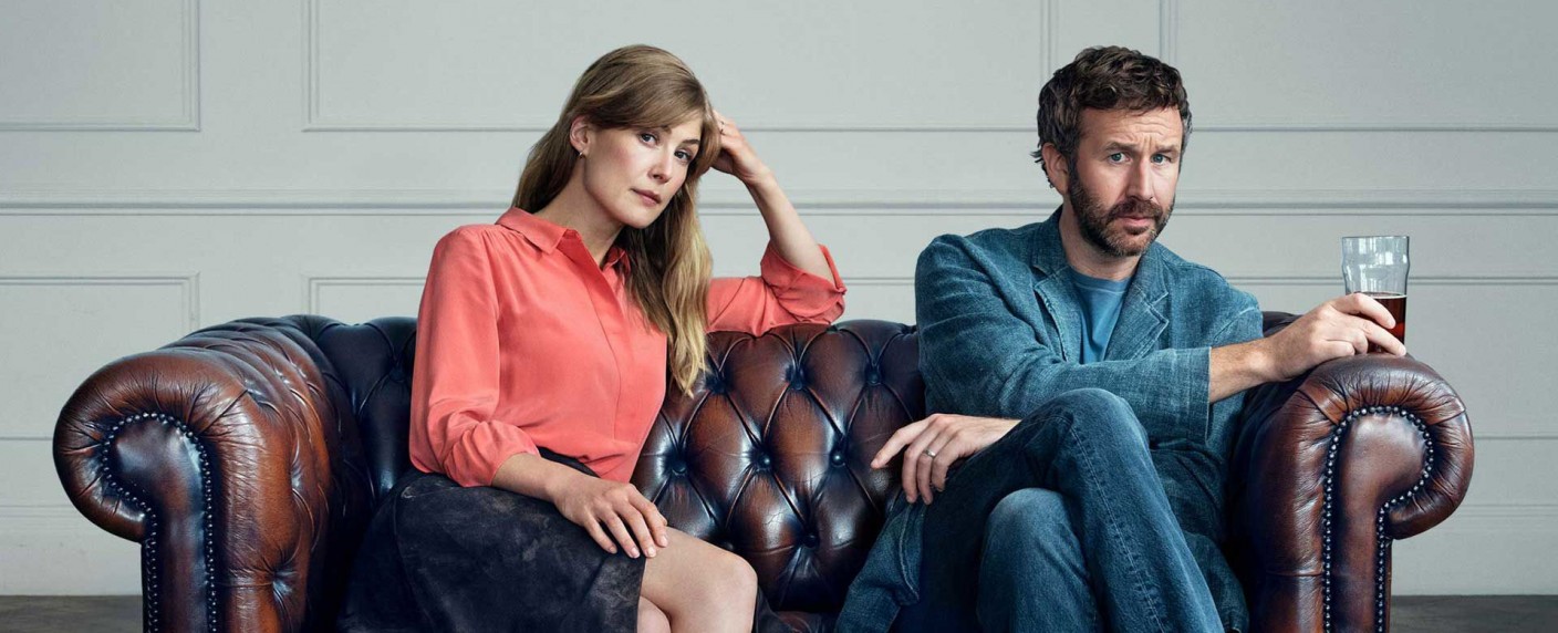 Das Erste zeigt „State of the Union“, One kündigt „Solsidan“ an – Neue Comedyserien gehen im Januar und Februar an den Start – Bild: See-Saw Films