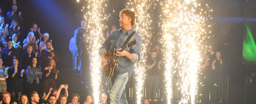 „Staying Alive – Stars singen mit Legenden“: Termin für ungewöhnliche neue Musikshow verkündet – ProSieben bringt Elvis Presley, Whitney Houston und Freddie Mercury auf die Bühne zurück – Bild: Joyn/​Julia Feldhagen