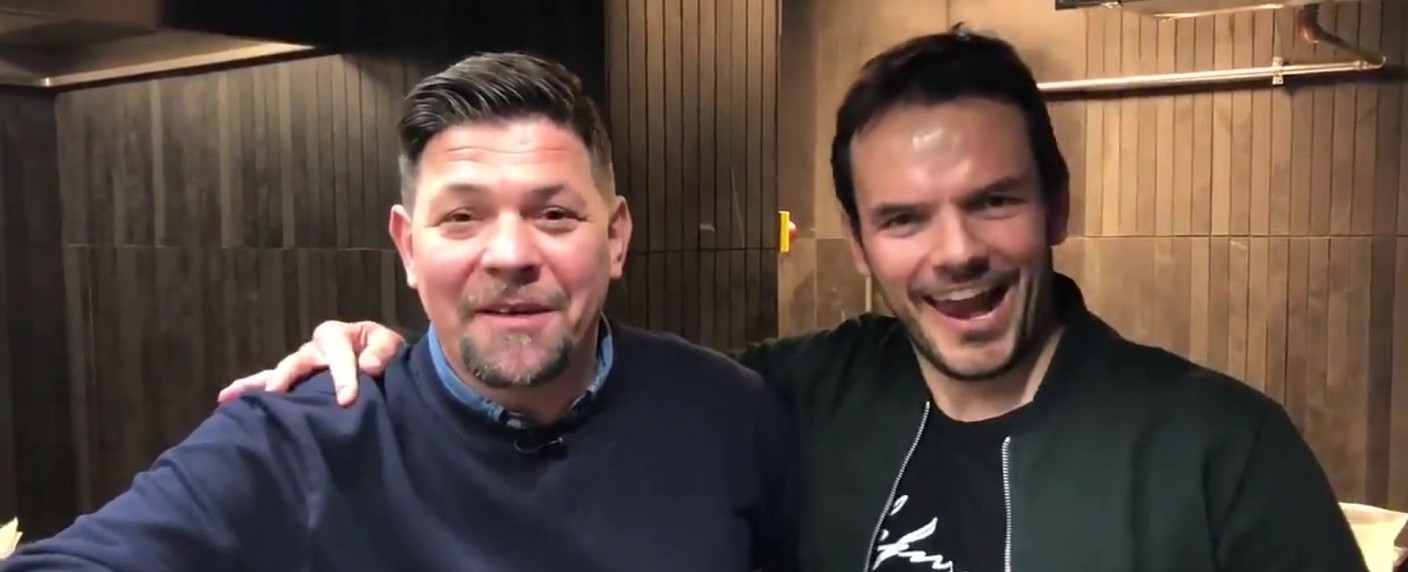 „Kitchen Impossible“: Henssler fordert Mälzer heraus – Duell der Starköche in VOX-Koch-Competition – Bild: Screenshot/​VOX
