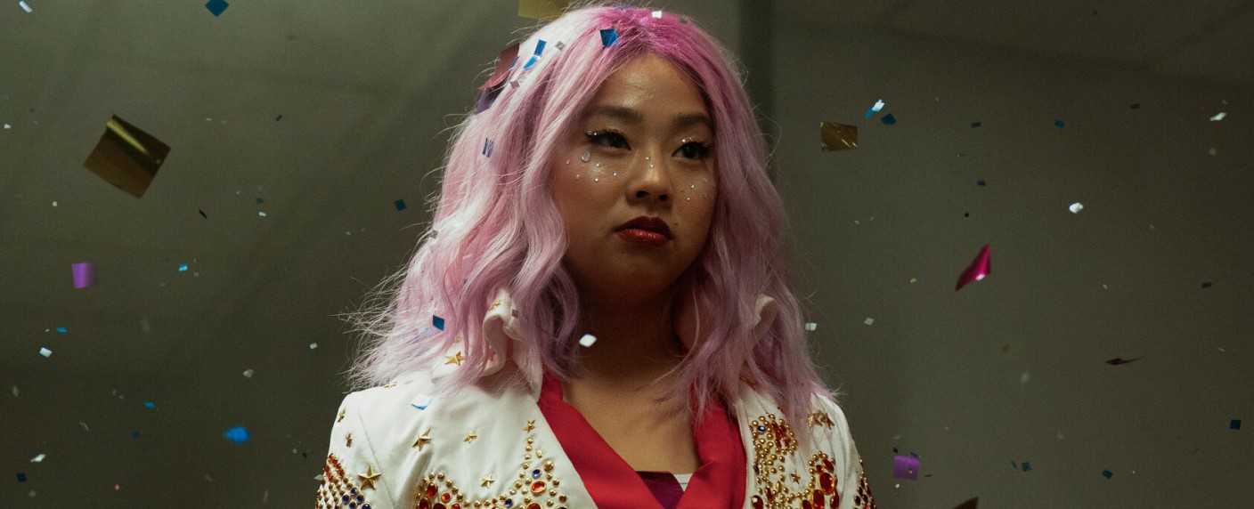 „Laid“: Comedy mit Stephanie Hsu („Everything Everywhere All at Once“) bestellt – Peacock ordert Format bei der „Apartment 23“-Macherin – Bild: A24