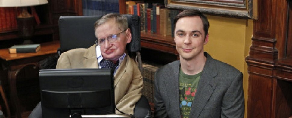 Stephen Hawking mit „The Big Bang Theory“-Darsteller Jim Parsons – Bild: CBS