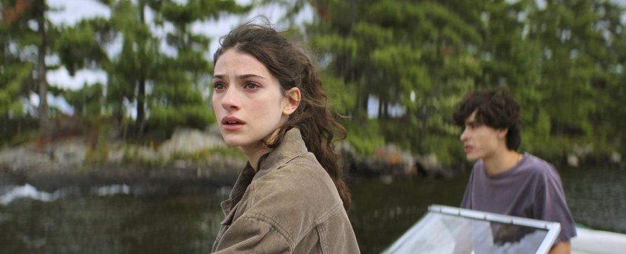 „Sterling Point“: Nächste Young-Adult-Serie bei Amazon rasch für zweite Staffel verlängert – Mit Ella Rubin und Keen Ruffalo in den Hauptrollen – Bild: Amazon Prime Video „Sterling Point“: Nächste Young-Adult-Serie bei Amazon rasch für zweite Staffel verlängert – Mit Ella Rubin und Keen Ruffalo in den Hauptrollen – Bild: Amazon Prime Video