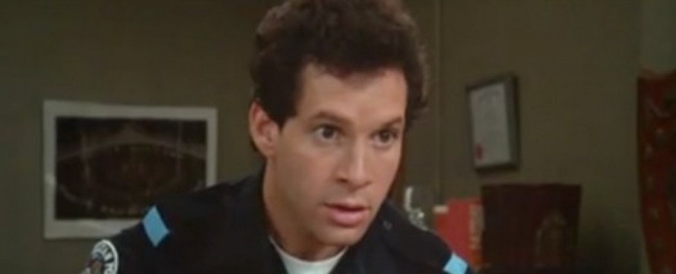 Steve Guttenberg in „Police Academy“ – Bild: Warner Bros.