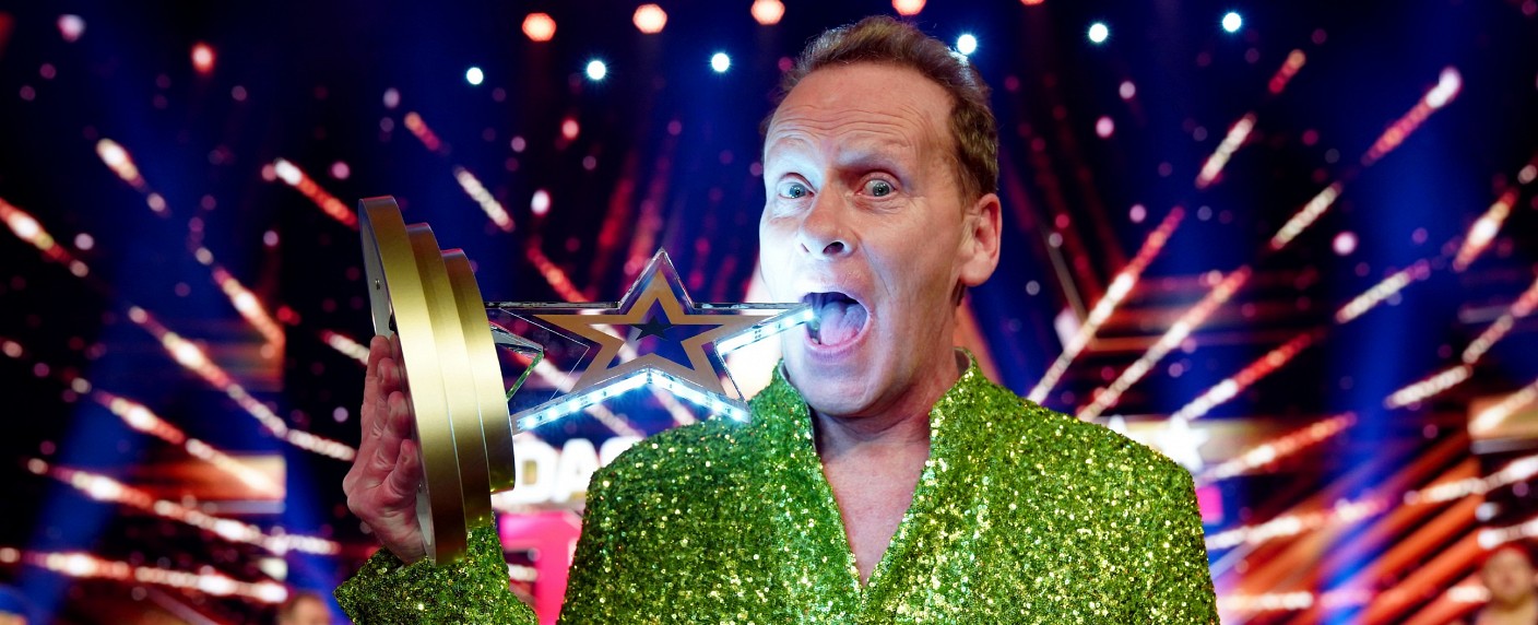 Allesschlucker Stevie Starr ist „Das Supertalent 2018“ – 56-jähriger Schotte würgt sich zum Sieg vor Berliner Gesangsgruppe – Bild: MG RTL D/​Gregorowius