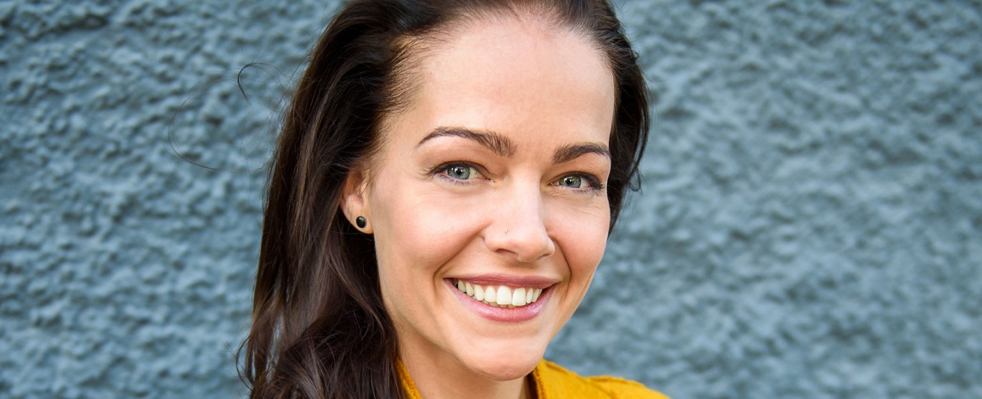 „Sturm der Liebe“: Kristina Dörfer übernimmt mehrmonatige Gastrolle – Ex-„Nu Pagadi“-Sängerin stößt zum Fürstenhof – Bild: ARD/​Christof Arnold