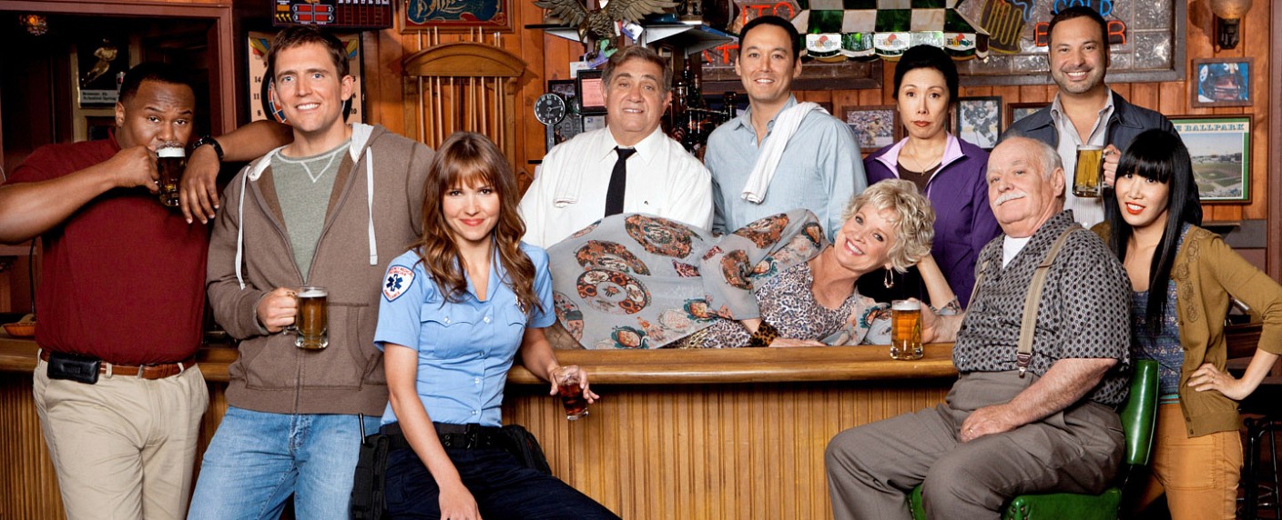 TBS verlängert „Sullivan and Son“ und „Men at Work“ – Sitcoms kehren 2014 mit neuen Staffeln zurück – Bild: TBS
