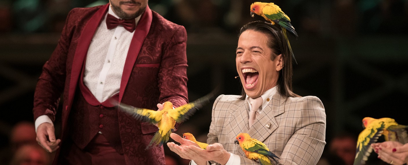 Hunziker, Herbst und González suchen neue „Superpets“ – Tierische Talentshow kehrt im Dezember zurück zu Sat.1 – Bild: Sat.1/​Stefan Hobmaier