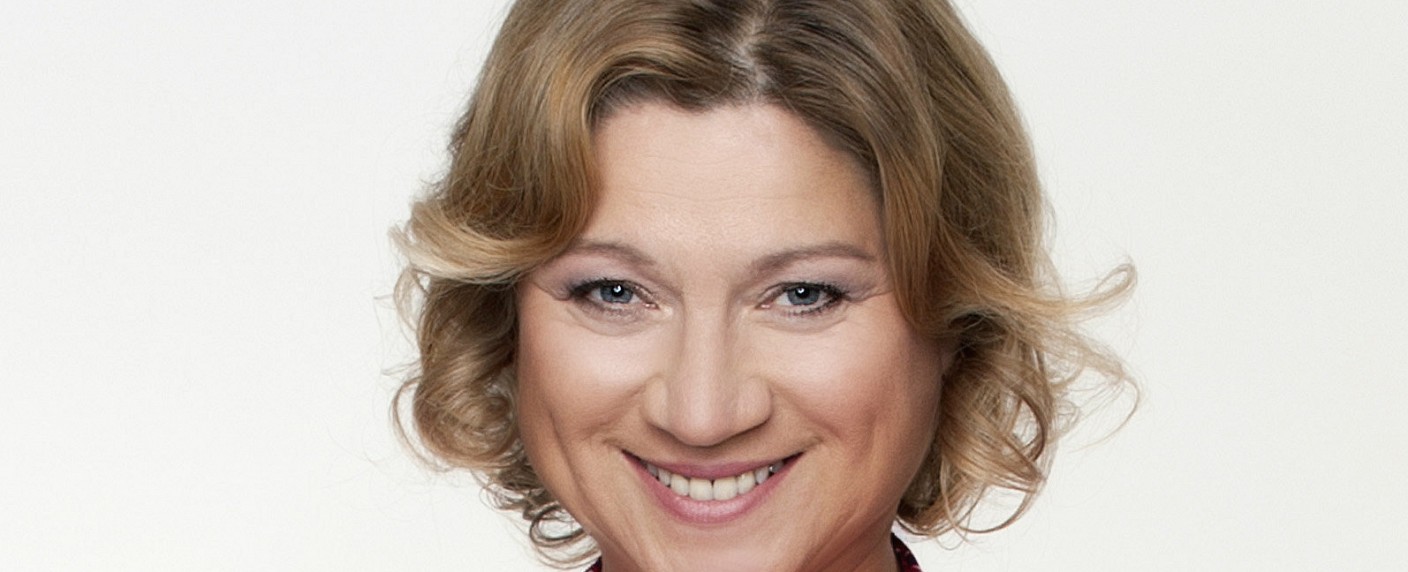 Neuzugang bei „Verbotene Liebe“ ab Freitag – Susanne Szell verstärkt die Daily-Soap – Bild: ARD/​Anja Glitsch
