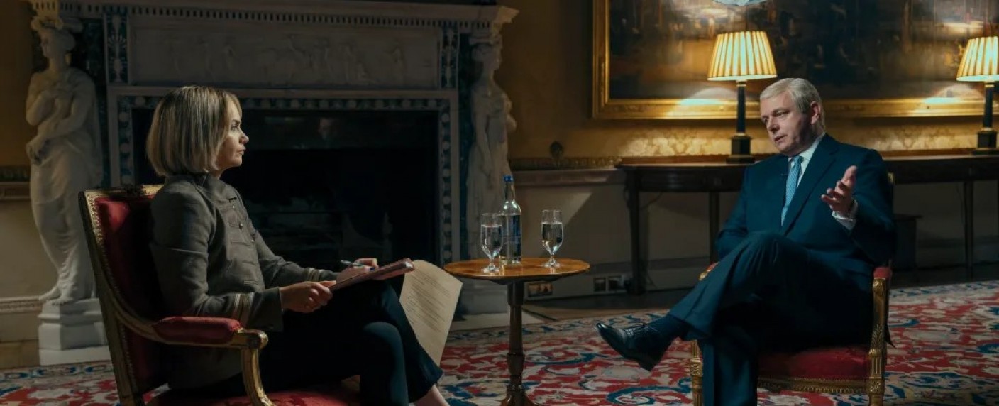 [UPDATE] „A Very Royal Scandal“: Deutschlandpremiere für Serie um Skandal-Interview vom britischen Prinz Andrew – Miniserie mit Michael Sheen beleuchtet katastrophales Interview über Epstein-Verbindungen – Bild: Blueprint Pictures