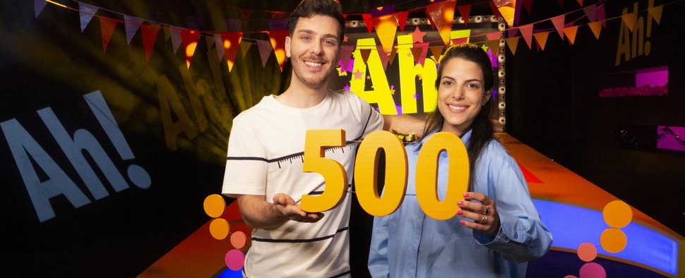 Tarkan Bagci und Clarissa Corrêa da Silva feiern die 500. Folge „Wissen macht Ah!“ – Bild: WDR/Thorsten Schneider