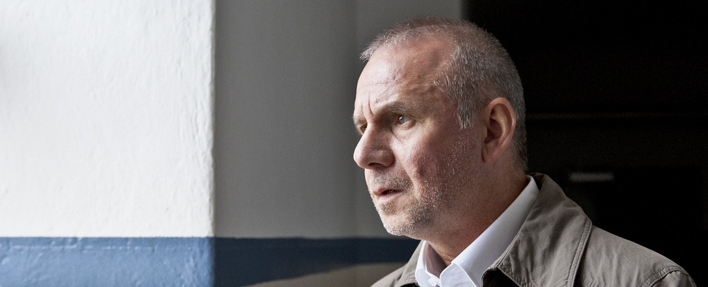 „Tatort“: Joachim Król kündigt freiwilligen Ausstieg an – Schauspieler will nicht ohne Nina Kunzendorf drehen – Bild: hr/​Bettina Müller