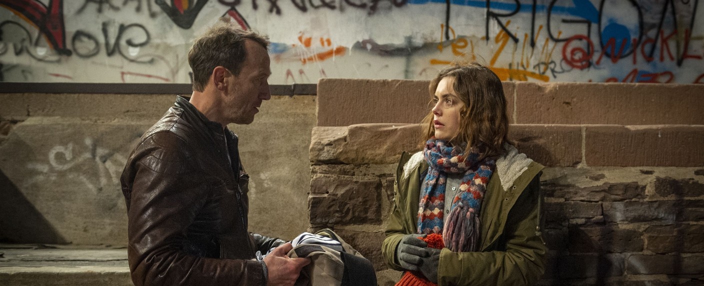 Quoten: „Tatort“ kratzt an 10-Millionen-Marke, „Kitchen Impossible“ mit Staffelrekord – Durchwachsene Rückkehr der „Trucker Babes“, Übertragungen von „Sound of Peace“ bleiben blass – Bild: NDR/​Marc Meyerbroeker