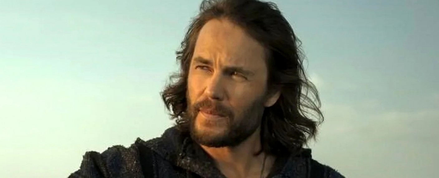 Taylor Kitsch erobert für Netflix den amerikanischen Westen – Neues Serienprojekt des „Revenant“-Autors – Bild: Amazon Studios