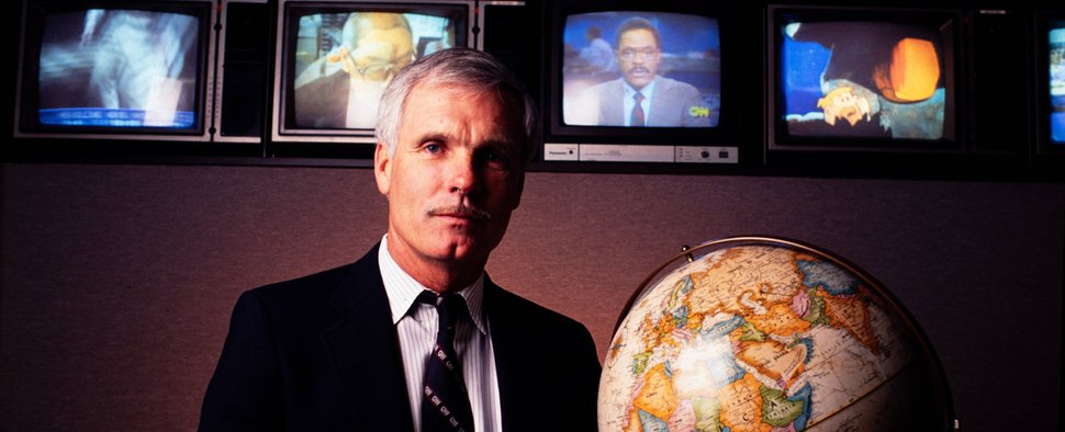 Ted Turner im Jahr 1988 in der CNN-Zentrale in Atlanta – Bild: IMAGO / ZUMA Press