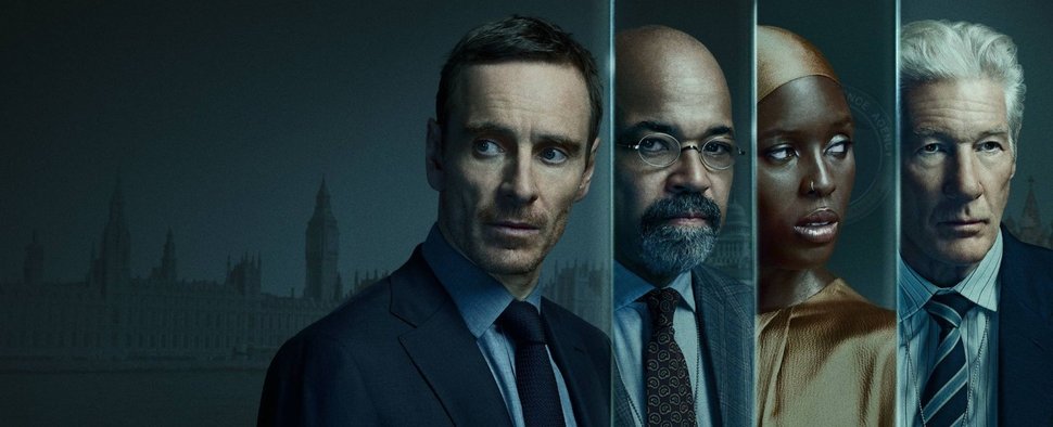 In „The Agency“ spielt Richard Gere (ganz rechts) den CIA-Stationsleiter James Bradley – Bild: Paramount+