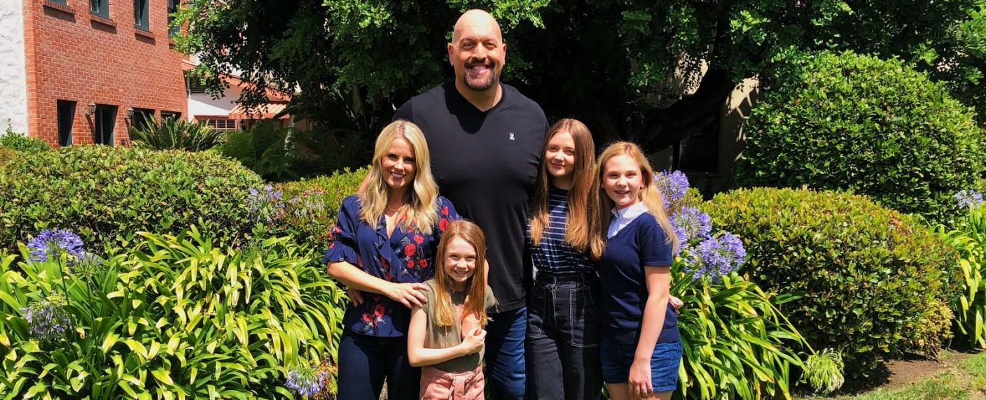 Netflix beendet zwei seiner Familien-Sitcoms – „The Expanding Universe of Ashley Garcia“ und „The Big Show Show“ eingestellt – Bild: Netflix