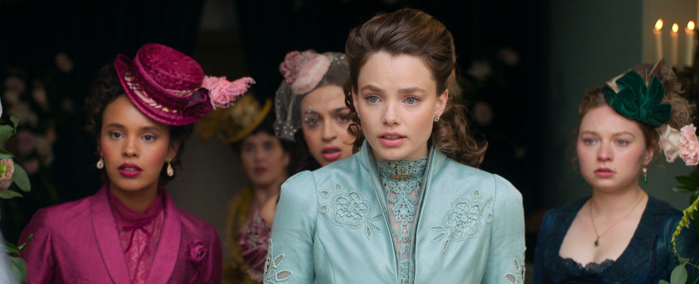 „The Buccaneers“: „Bridgerton“-Antwort erhält eine dritte Staffel – Apple schickt beliebte Historien-Dramedy in die nächste Runde – Bild: Apple TV+