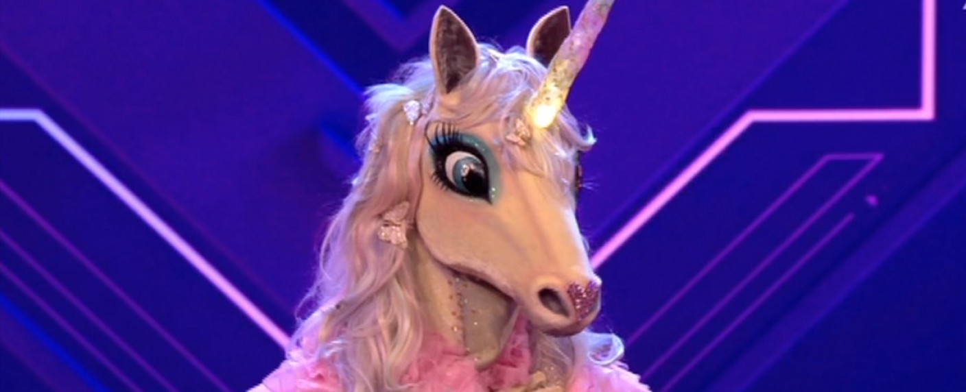 „The Masked Singer“-Enthüllung: Das Einhorn ist … – Zweite Maske bei der ProSieben-Rateshow ist gefallen – Bild: ProSieben/​Screenshot