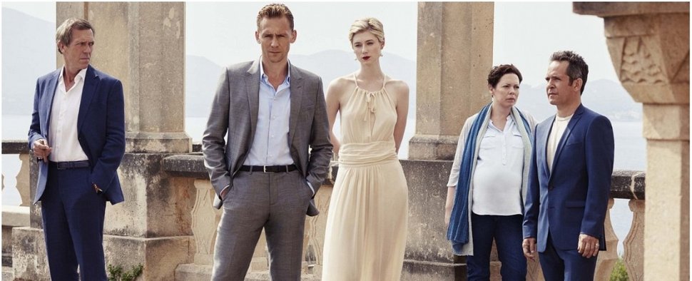 Der Cast von „The Night Manager“: (V.l.) Hugh Laurie, Tom Hiddleston, Elizabeth Debicki, Olivia Coleman und Tom Hollander – Bild: BBC one