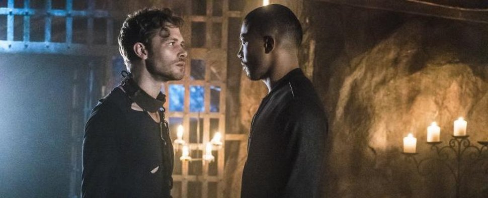 „The Originals“: Klaus (Joseph Morgan, l.) und Marcel (Charles Michael Davis, r.) – Bild: Warner Brothers