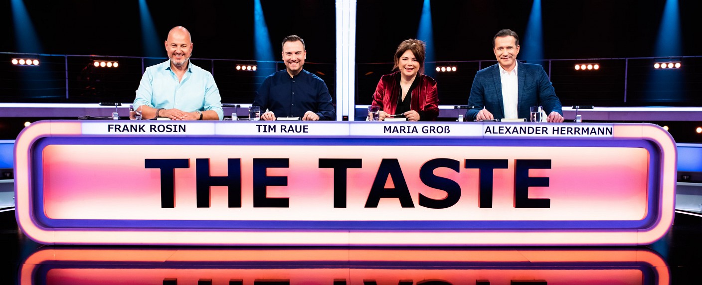 „The Taste“: Sat.1 verpflichtet zwei neue Juroren – Maria Groß und Tim Raue verstärken Kochshow – Bild: Sat.1/​Benedikt Müller
