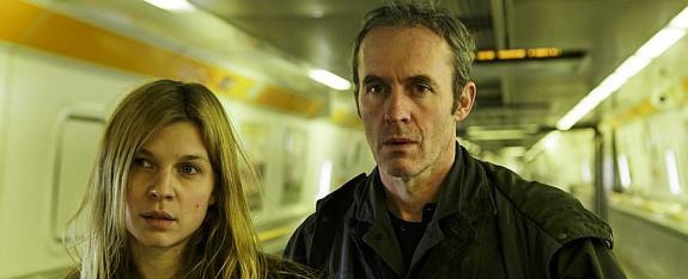 Clémence Poésy und Stephen Dillane in „The Tunnel“ – Bild: Sky Atlantic/Canal+