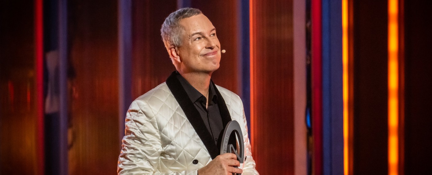 Deutscher Comedypreis 2022: Alle Preisträger stehen fest – Thomas Hermanns, Carolin Kebekus und Luke Mockridge unter den Geehrten – Bild: ProSieben/​Claudius Pflug