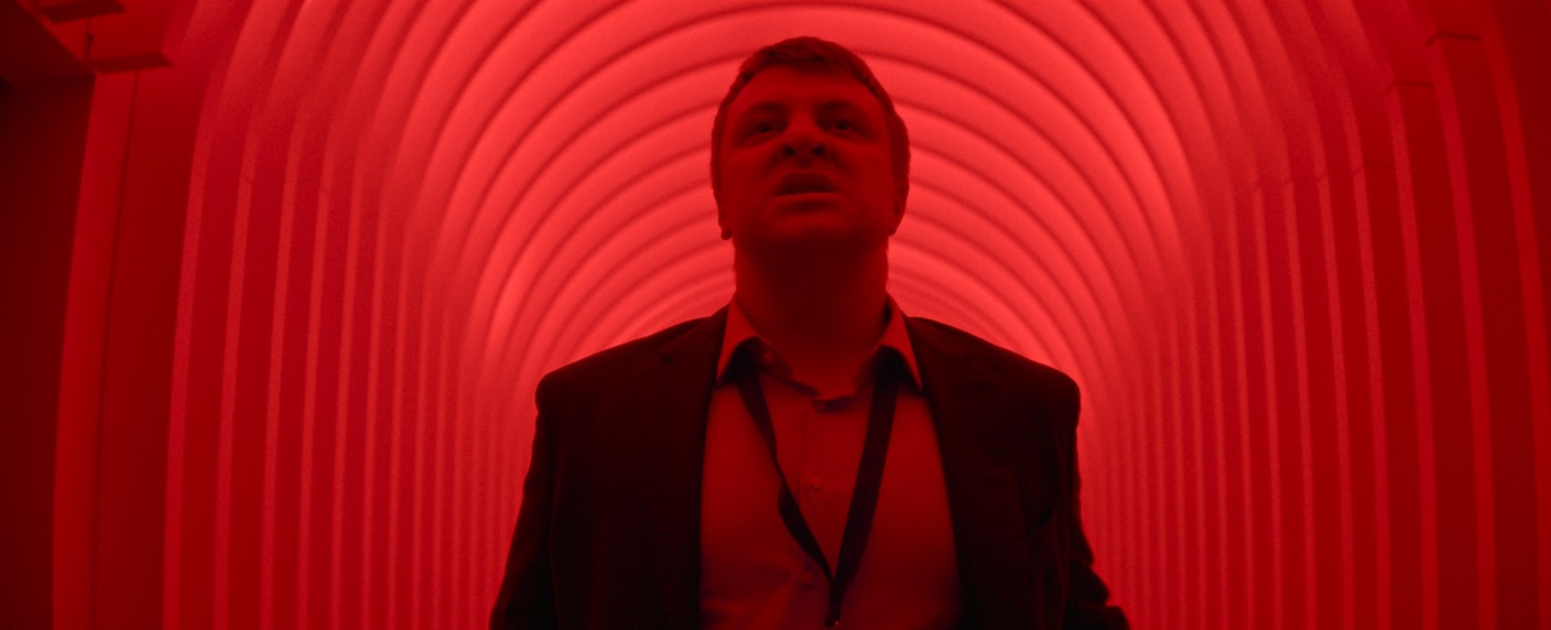 „King of Stonks“ bei Netflix: Schade ums Geld – Review – Neue Serie der „How to Sell Drugs Online (Fast)“-Macher enttäuscht auf ganzer Linie – Bild: Netflix