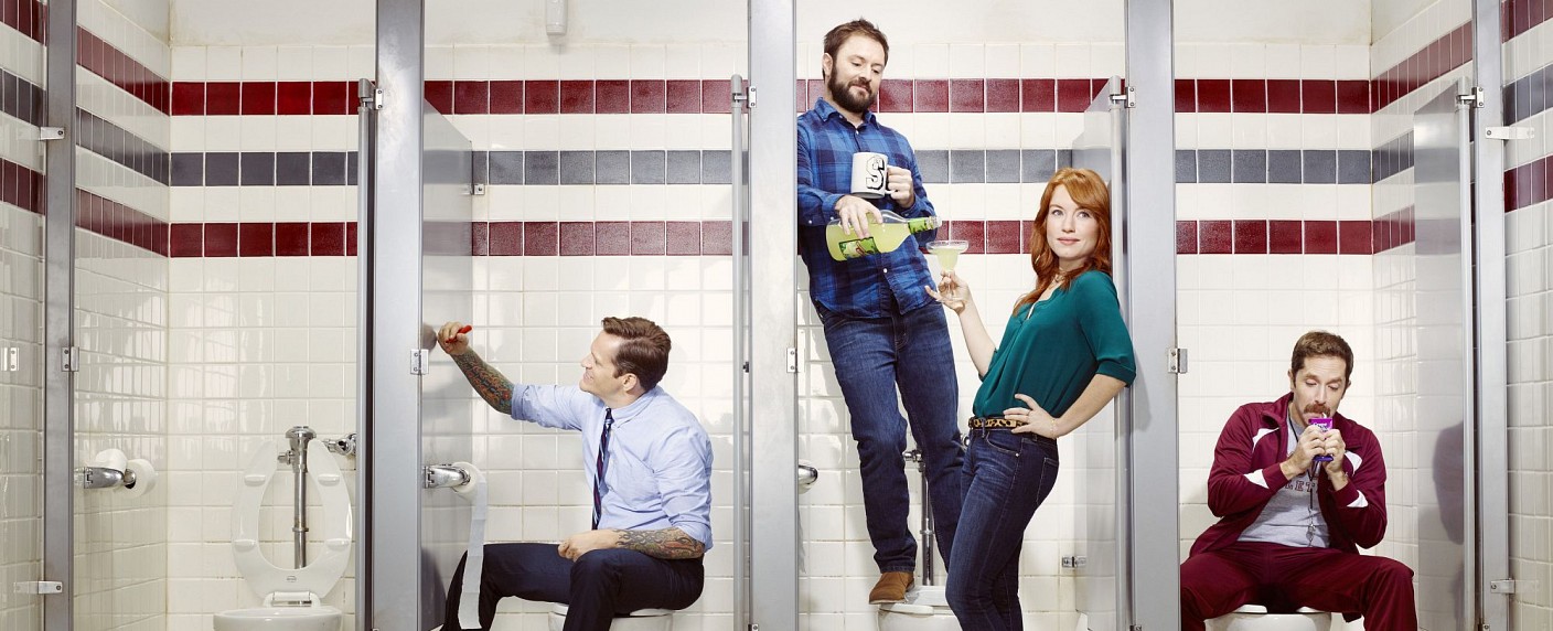 „Those Who Can’t“: TNT Serie zeigt frische US-Comedy ab März – Chaotisches Lehrertrio verbündet sich mit der Bibliothekarin – Bild: Turner Entertainment Networks. A Time Warner Company. All Rights Reserved.