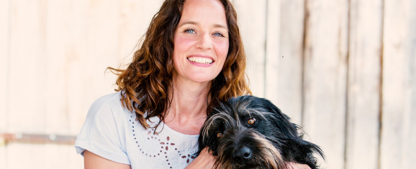 „Tierisch beste Freunde“: Neue Staffel der VOX-Tiershow – Neue Folgen im März mit Kate Kitchenham – Bild: TVNOW/​Goran Gajanin