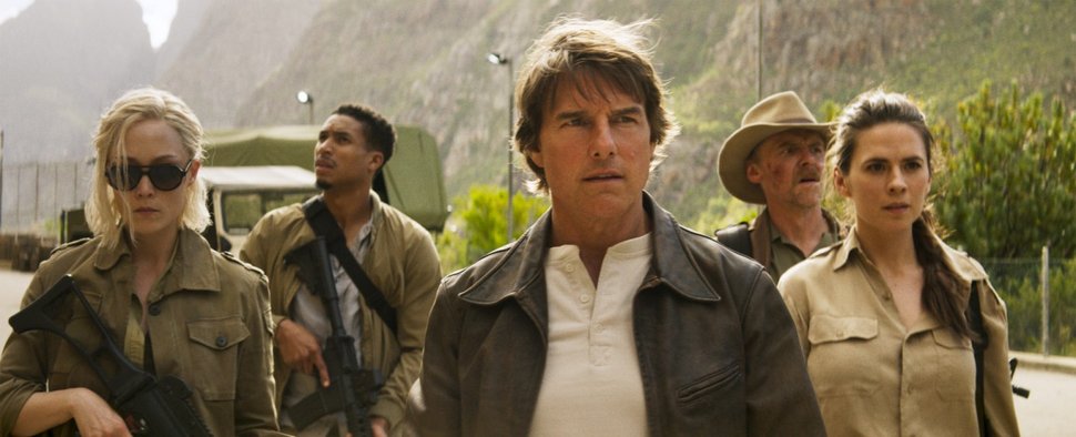 Tom Cruise (M.) und Kollegen in „Mission Impossible: Final Reckoning“ – Bild: Paramount Pictures
