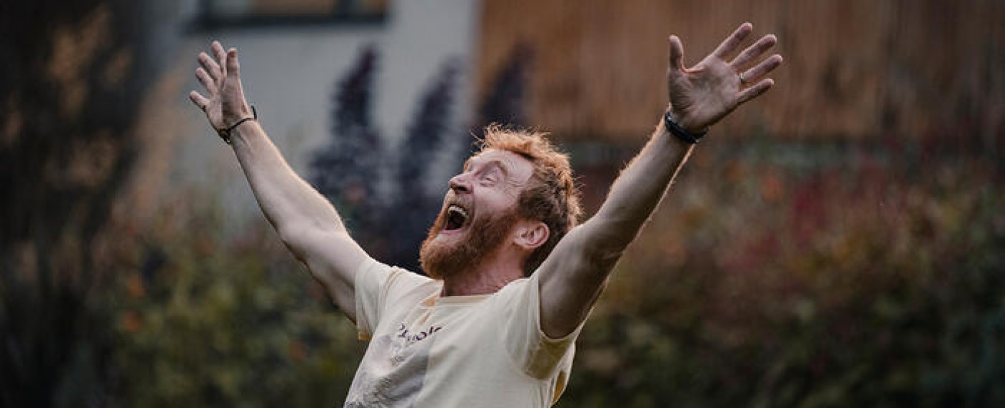 „Mary & George“: „Mayflies“-Star Tony Curran bereichert historische Sky-Serie – Auch Nicola Walker, Niamh Algar und Simon Russell Beale dabei – Bild: Jamie Simpson, Synchronicity Films