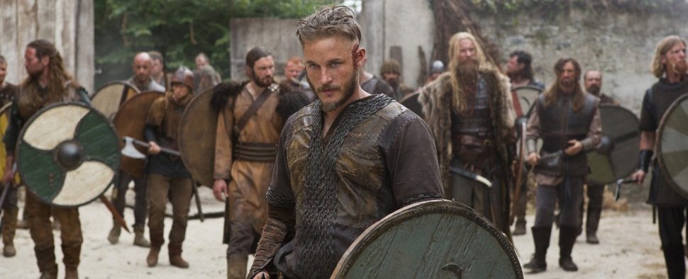 Travis Fimmel als Ragnar Lothbrok in „Vikings“ – Bild: History