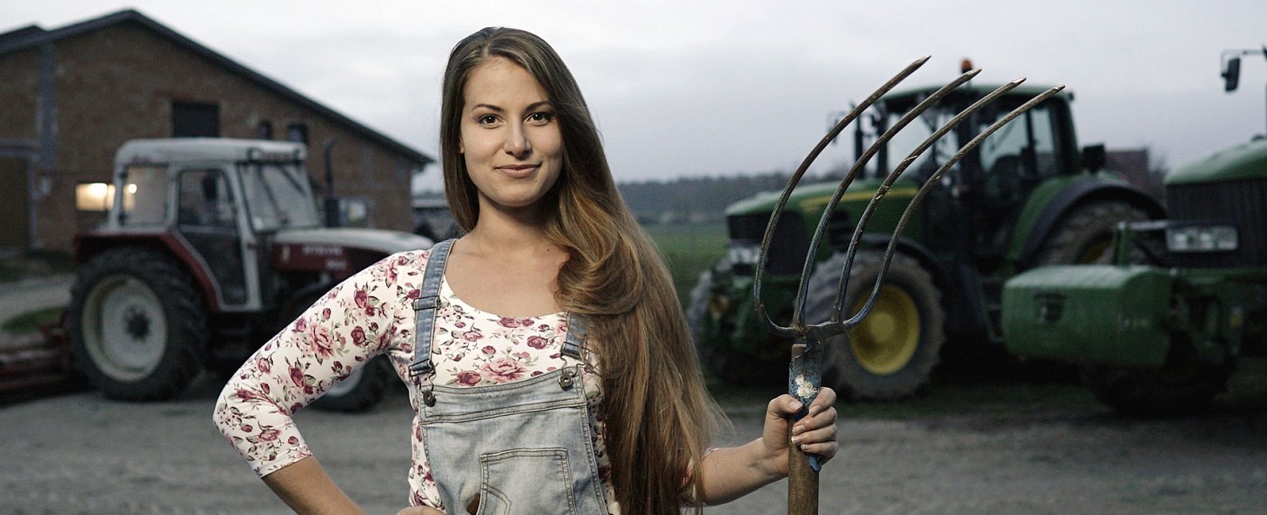 Auf die „Trucker Babes“ folgen die „Trecker Babes“ – Neuer Ableger der Erfolgs-Dokureihe von kabel eins – Bild: kabel eins