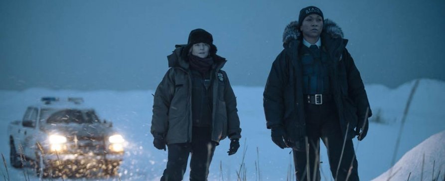 „True Detective: Night Country“: Jodie Foster und die Dunkelheit – Review – Gespenstischer Vermisstenfall in winterlicher Einöde ist Ausgangspunkt der vierten „True Detective“-Staffel – Bild: HBO