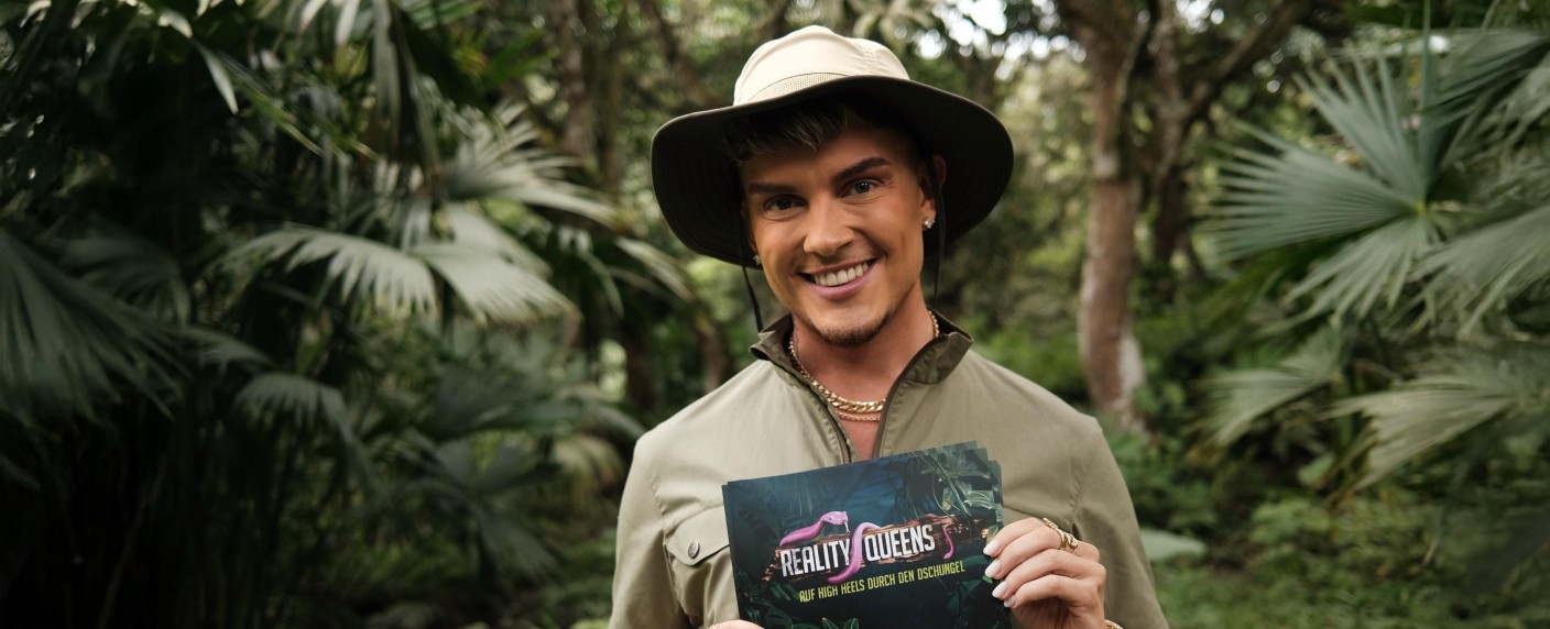 Trash-TV-Nachschub: „Reality Queens“ kehren mit neuem Moderator zurück – Twenty4Tim führt durch zweite Staffel des RTL+-Formats – Bild: RTL