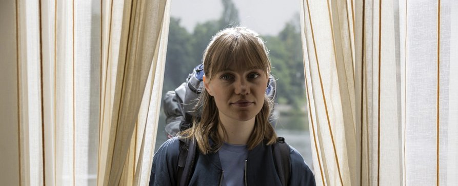 „In aller Freundschaft“: Darum kehrte bekannte Figur mit neuem Gesicht zurück – Louise Sophie Arnold neu an Bord in der Sachsenklinik – Bild: MDR/​Saxonia Media/​Rudolf Wernicke