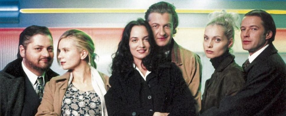 „Um die 30“ mit Natalia Wörner und Dominic Raake (m.) lief 1995 im ZDF – Bild: ZDF/Ralf Wilschewski