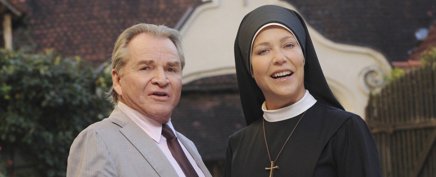 Programmänderung: Das Erste setzt „Um Himmels Willen“ am Nachmittag ab – „Verrückt nach Meer“-Wiederholungen kehren zurück – Bild: ARD/​Barbara Bauriedl