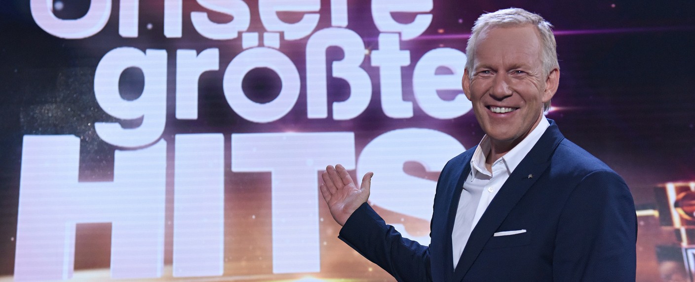 Quoten: Ordentlicher Start für „Unsere größten Hits“ und „Ninja Warrior Germany“ – „Independence Day“-Wiederholung macht Sat.1 glücklich – Bild: ZDF/​Sascha Baumann