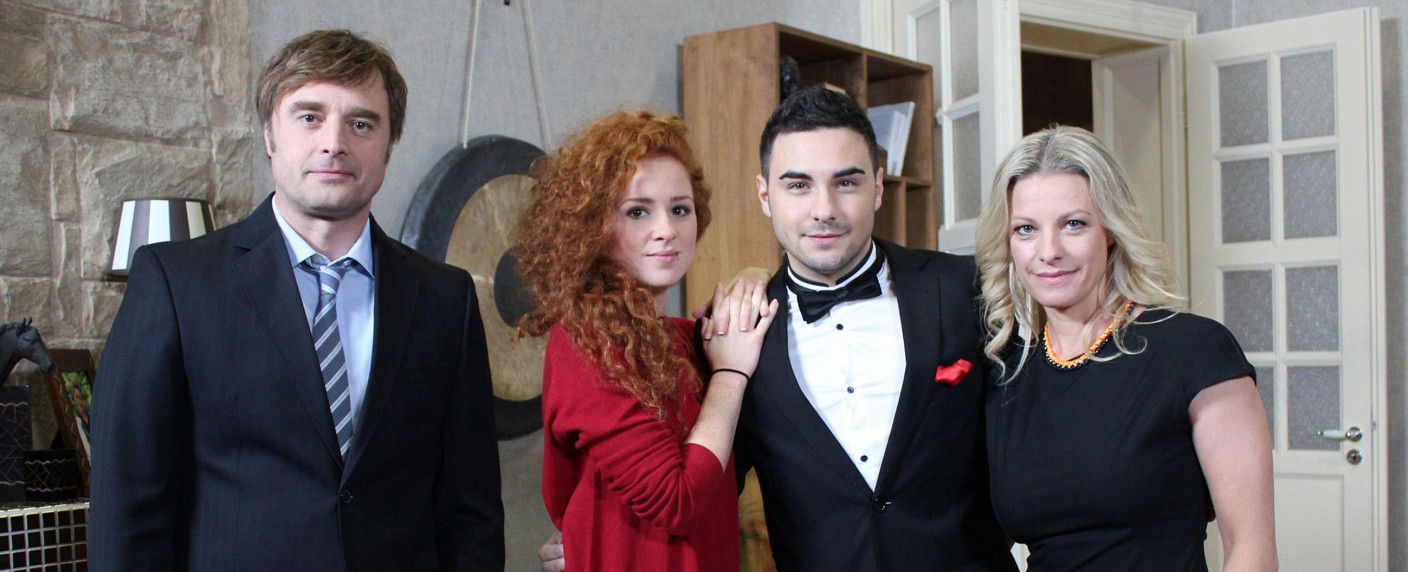 „Unter uns“: RTL enthüllt, wer den Serientod stirbt – Tragischer Unfall ist Mitte Mai zu sehen – Bild: RTL