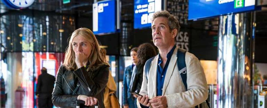 „Us“: BBC veröffentlicht Trailer zu vierteiliger Dramaserie – Ehedrama mit Tom Hollander („The Night Manager“) – Bild: BBC