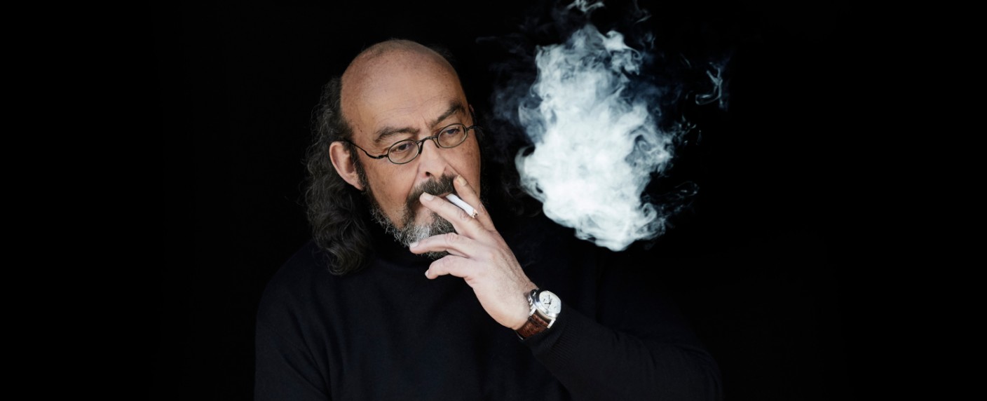 Von „Mördermann“ bis „Mysterious Mermaids“: Neuzugänge bei Joyn Plus+ – „Krass Klassenfahrt“-Fortsetzung und „The Kids Are Alright“ im März – Bild: Joyn/​Jo Kirchherr